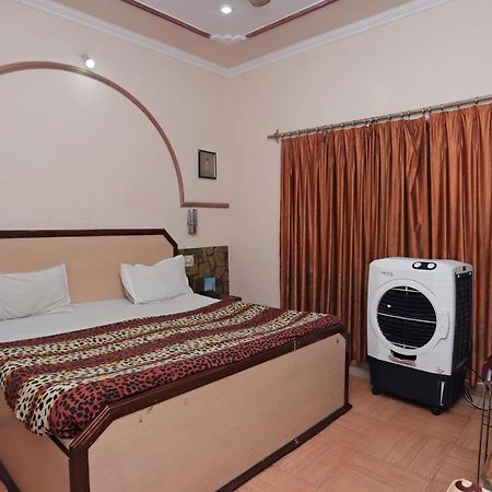 Narayani Guest House By Grb Kankhal Bagian luar foto