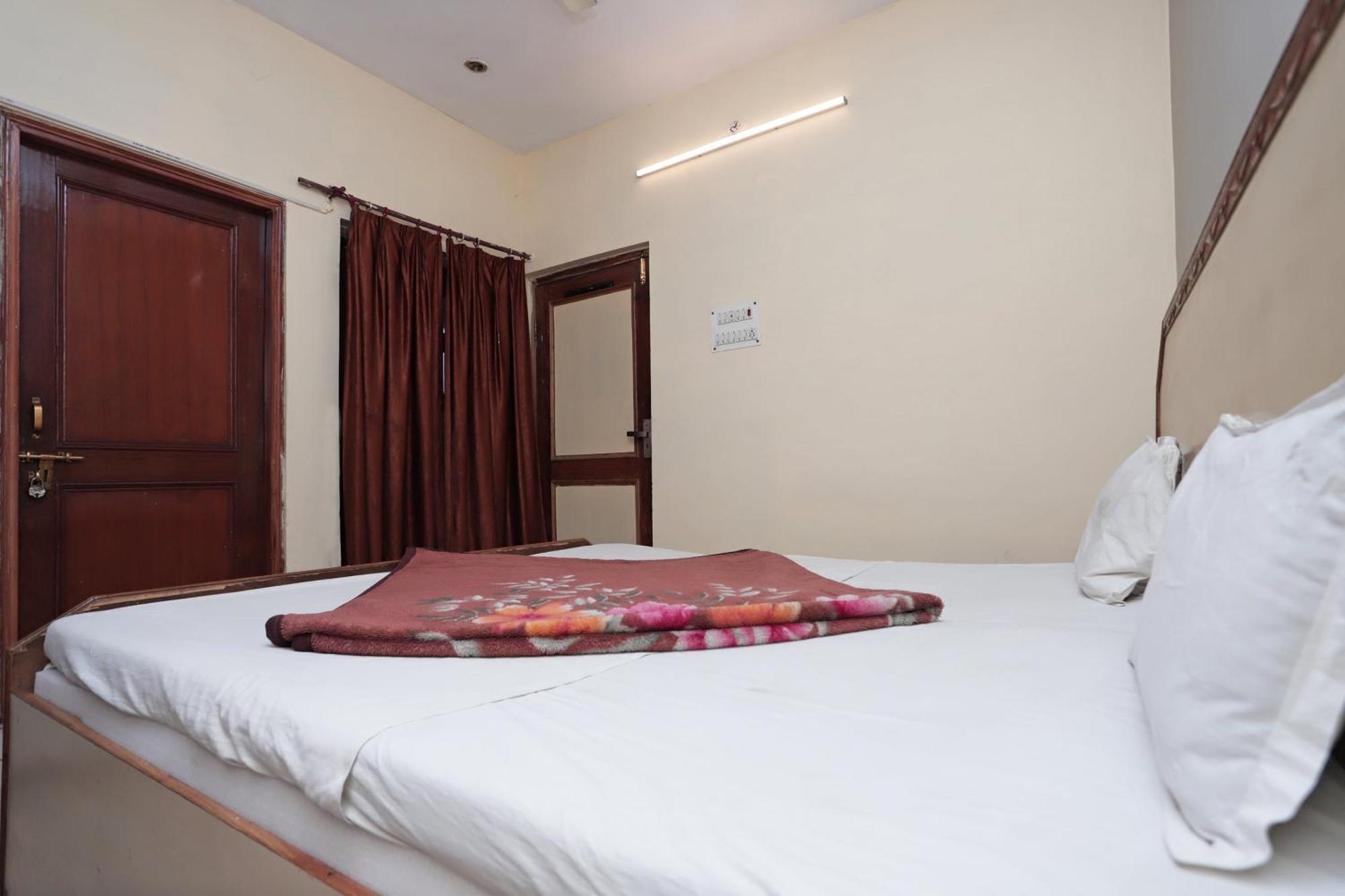 Narayani Guest House By Grb Kankhal Bagian luar foto